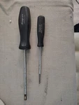 2PC Snap-on SDDC8 SSDC-4 Clutch Head Screwdriver Set Black Handle Made In Usa. Fixed Price $22.45.