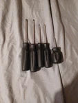 Set Of Pittsburgh Screw Drivers (black). Fixed Price $7.99.