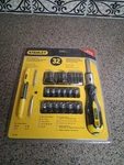 Stanley 32 Piece Multi-bit Ratcheting Screwdriver Set. Fixed Price $20.00.
