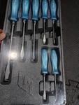 Snap On 7 Piece Pearl Blue Hard Handle Screwdriver Set (unopened - New). Fixed Price $425.00.