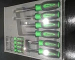 Snap Combination Screwdriver Set SGDX6040BG Green Brand New. Fixed Price $229.65.